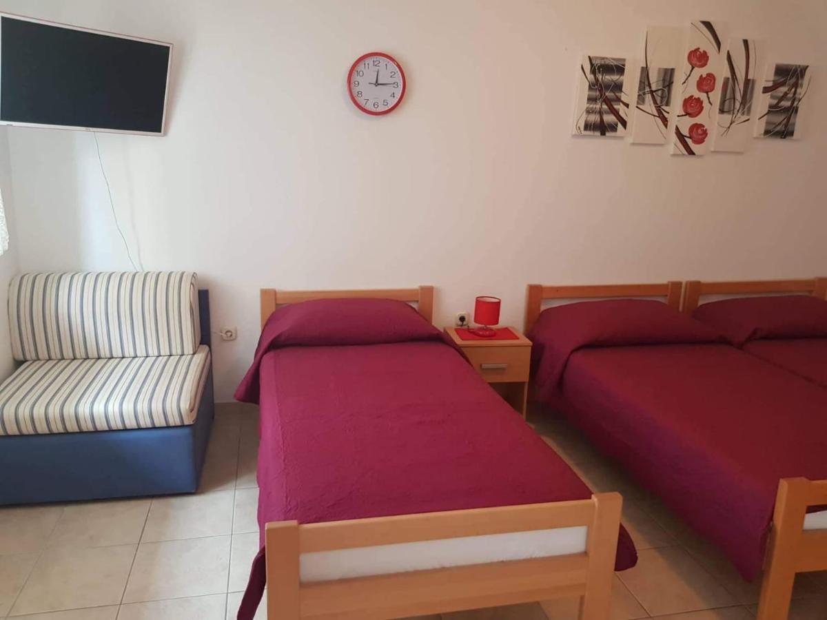 Apartment Ante Каштела Екстер'єр фото