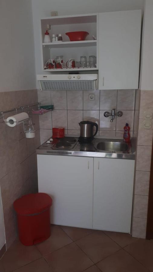 Apartment Ante Каштела Екстер'єр фото